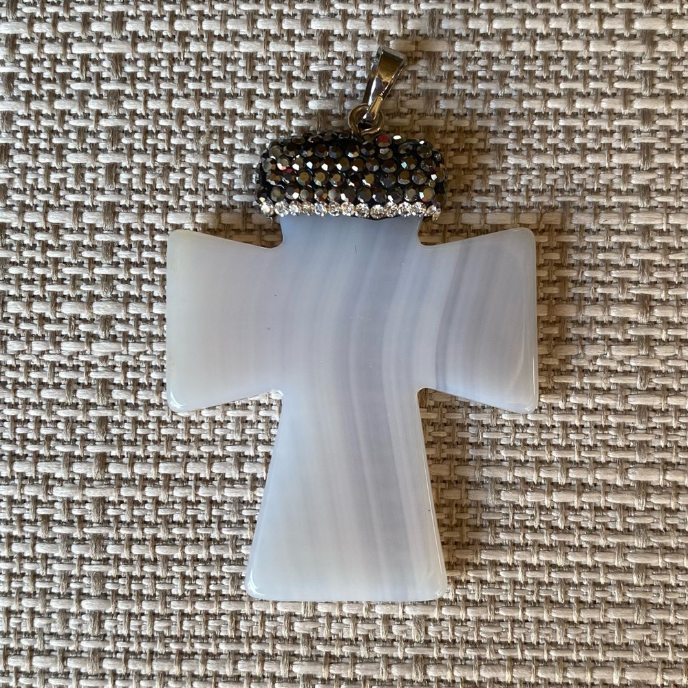 Beautiful Ivory Agate Cross Pendant